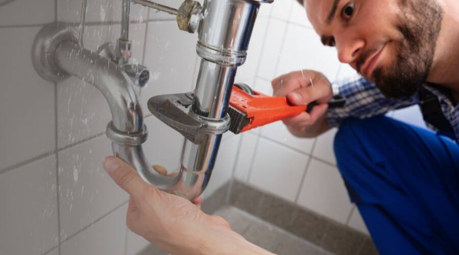 Professional same day plumber services in Willis, TX